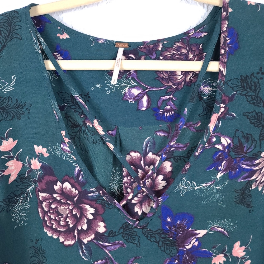 FREE PEOPLE Heart Beat Floral Tunic Top - Picture 12 of 13